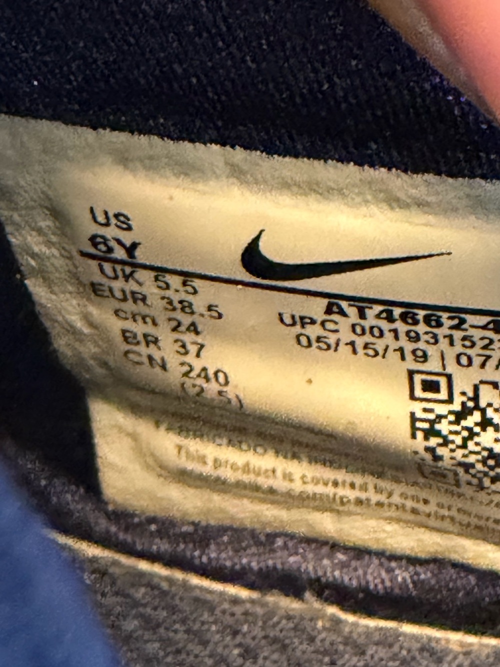 Nike Slip-On Sneakers in Navy with Rose Gold Swoosh - Picture 11 of 11